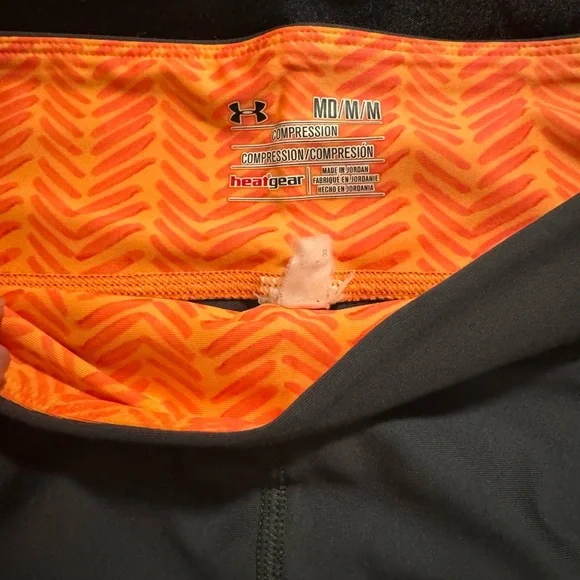 Under armor work out set size med - Picture 2 of 5